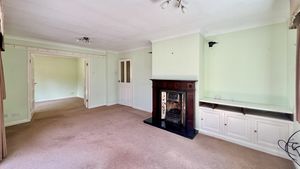 Photo 25- click for photo gallery